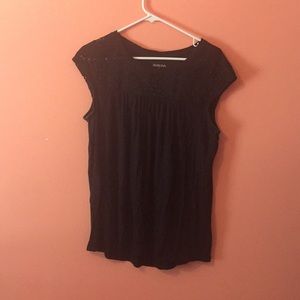 Black short sleeve